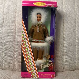 Vintage 1996 Mattel Barbie Collector Edition Arctic Barbie 16495